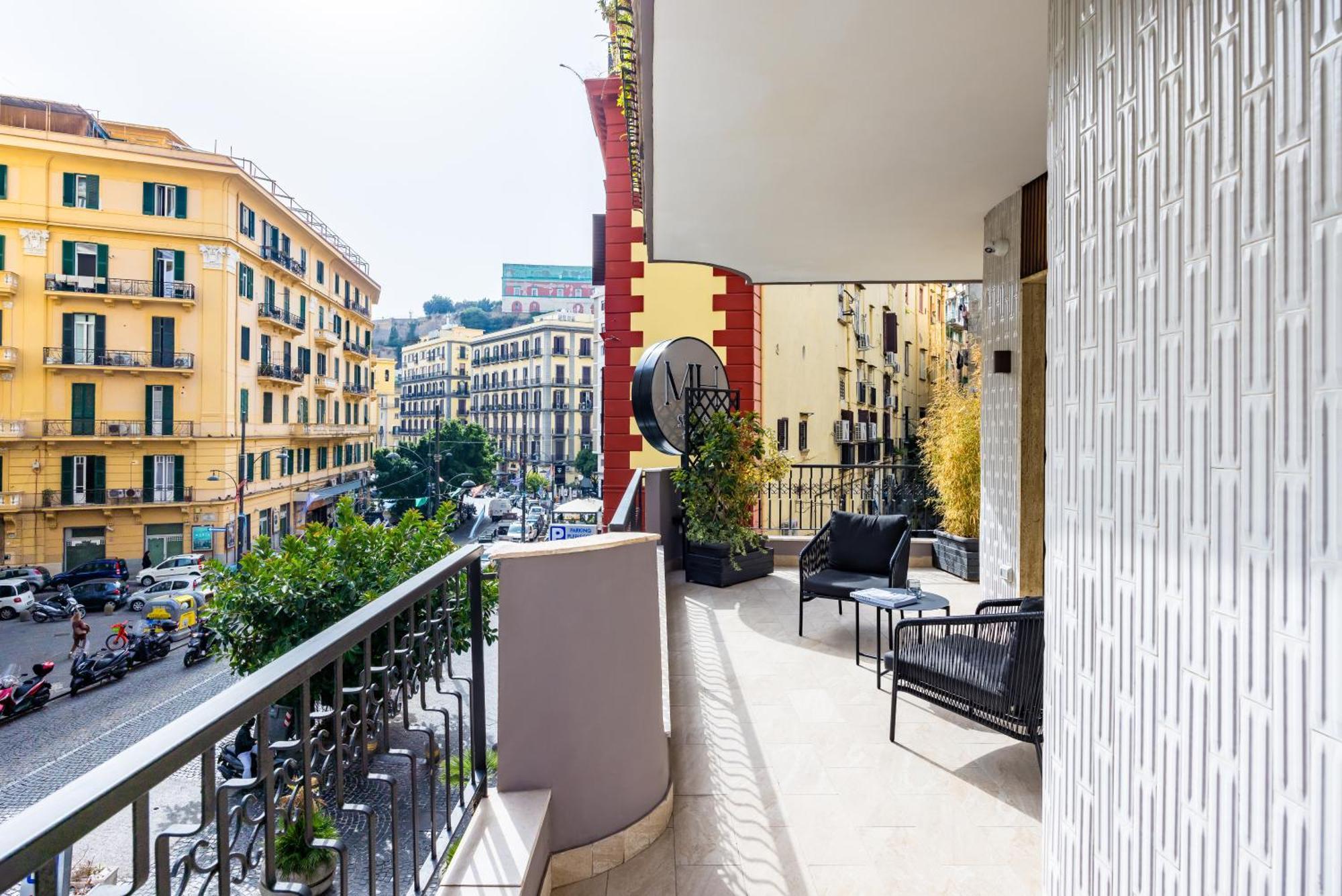 Mh Suites Plebiscito Nápoles Exterior foto